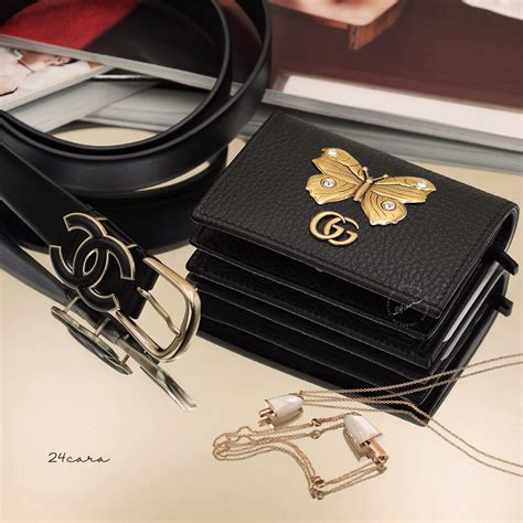 gucci butterfly mens wallet|gucci small wallet men.